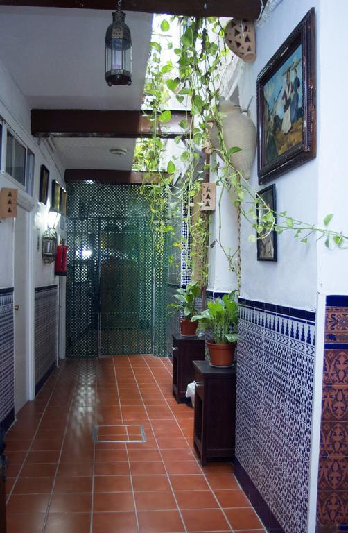 Pensión Santa María la Blanca Sevilha Exterior foto